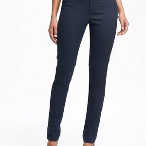 Old Navy Mid-Rise Skinny Everyday Khakis for Women